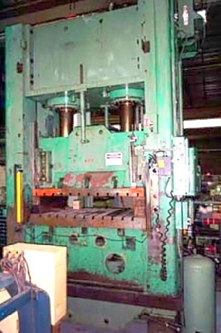 Hydraulic Presses, 4 Post - 500 Ton 18 Stroke Pacific 500D6-42 HYDRAULIC PRESS