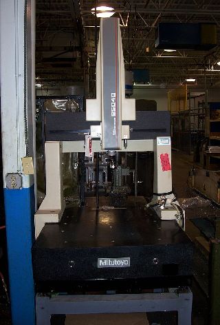 Coordinate Measuring Machines - Mitutoyo B504B CMM